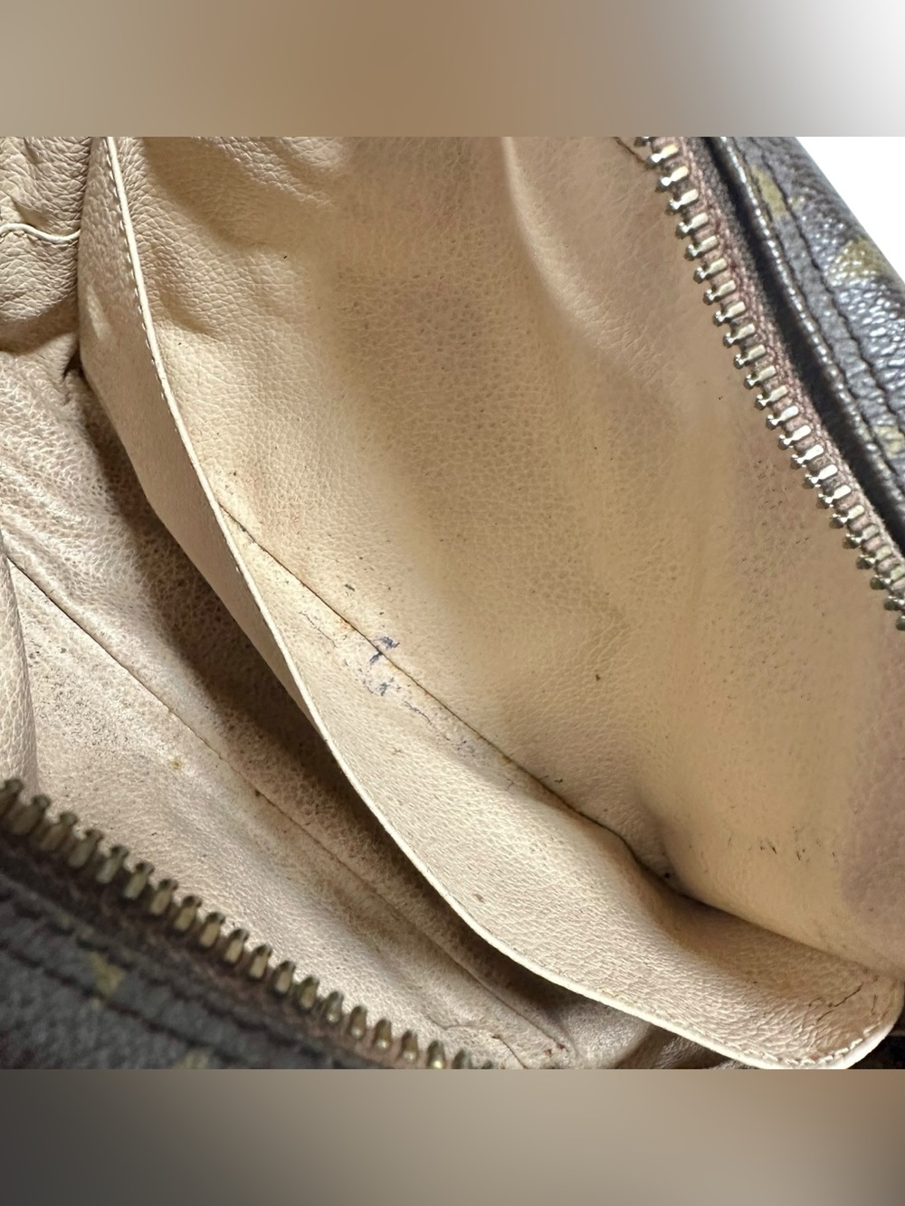 Louis Vuitton Monogram Leather Vintage Trousse Toiletry 23 Cosmetic Clutch Bag - Picture 13 of 14